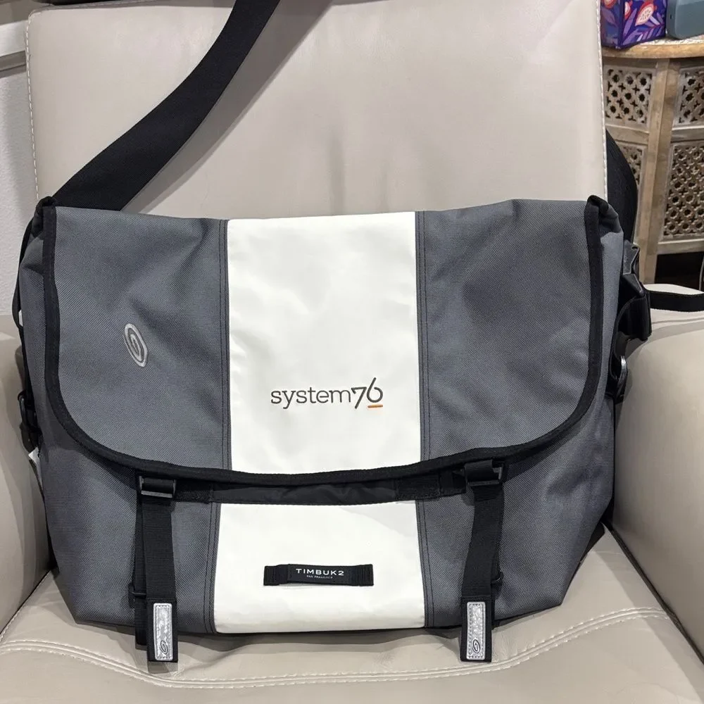 Timbuk2 Charcoal and Ivory Messenger Bag NWOT